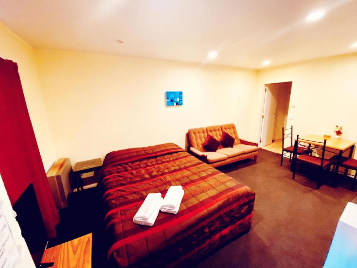 Baden Lodge Motel - Private Spa Bath โรโตรัว ภายนอก รูปภาพ
