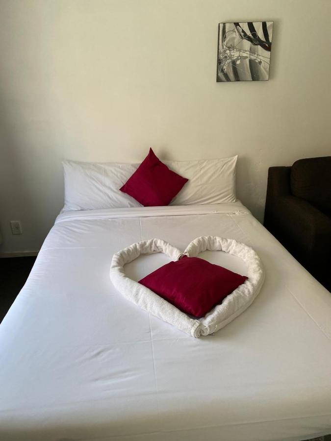 Baden Lodge Motel - Private Spa Bath โรโตรัว ภายนอก รูปภาพ